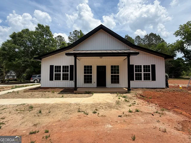 235 Seven Oaks Dr, Washington, GA 30673