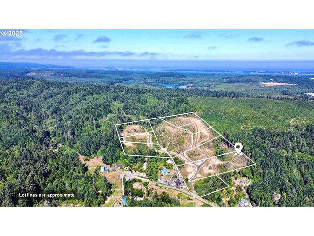 Fawn Ln #1401, Coos Bay, OR 97420