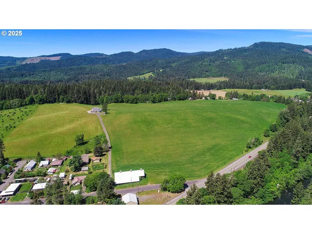 Main St, Husum, WA 98623