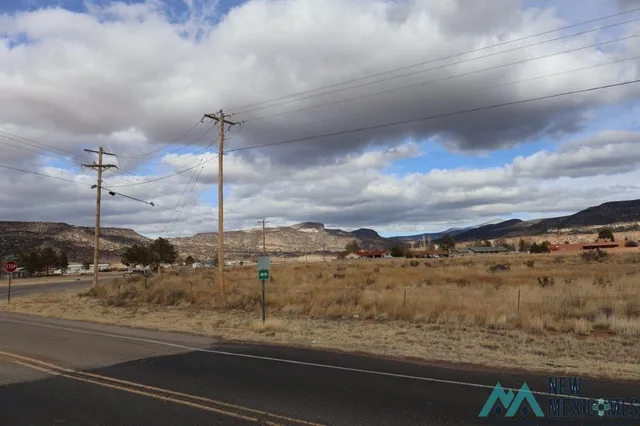 Golden Dr, Grants, NM 87020