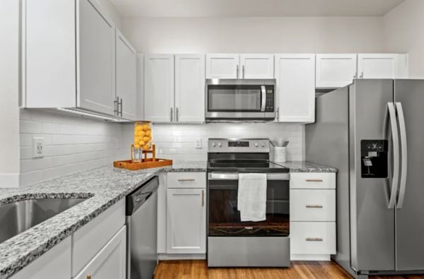 7121 Elroy Rd #5306, Del Valle, TX 78617
