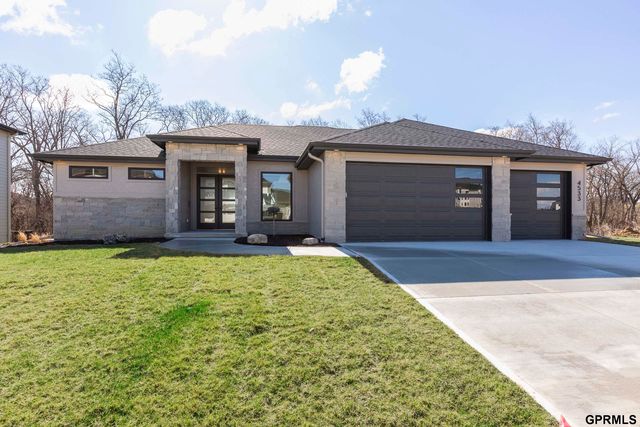 4533 S  202nd St, Elkhorn, NE 68135