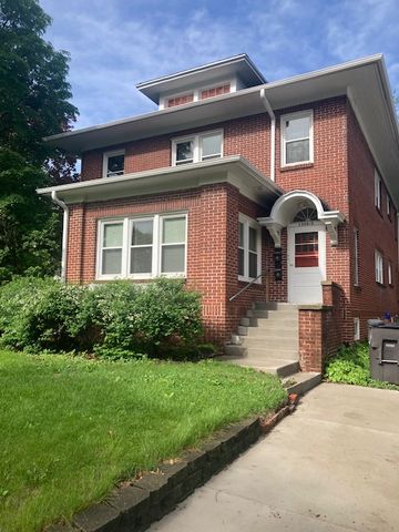 1402 44th St #1402, Des Moines, IA 50311