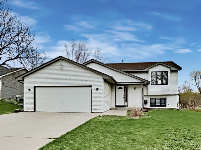 8311 66th St S, Cottage Grove, MN 55016