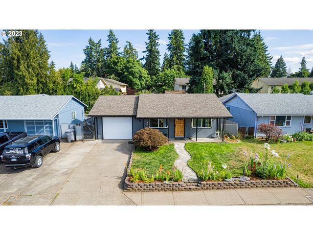 495 SE 2nd Ave, Canby, OR 97013