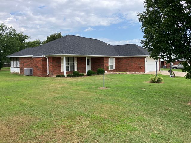 103 Deertail Dr, Poteau, OK 74953