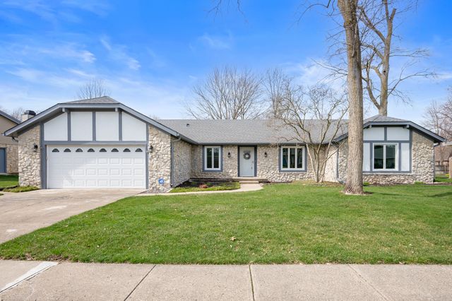 8020 Bittern Ln, Indianapolis, IN 46256