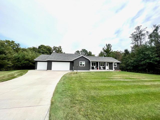 166 Sunset Circle, Wisconsin Dells, WI 53965