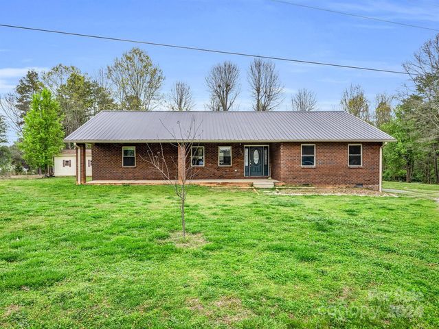 103 Ross Rd, Shelby, NC 28150