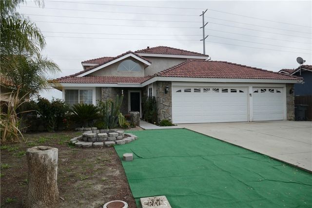 1513 Caron Ct, Perris, CA 92571
