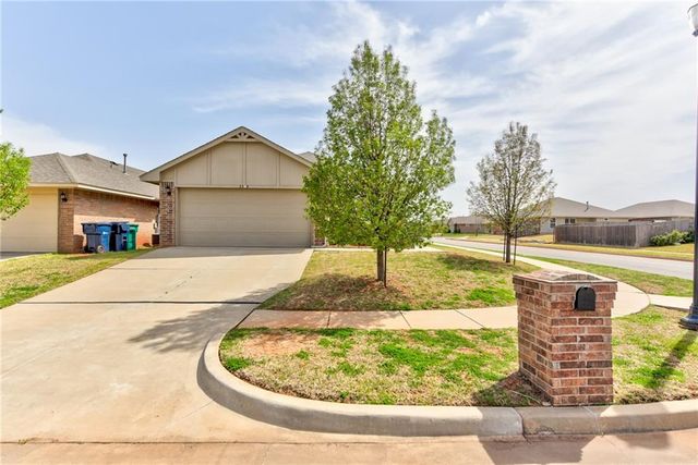 2248 NW 199th St, Edmond, OK 73012