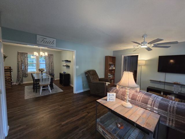 Address Not Disclosed, Chapel Hill, NC 27517