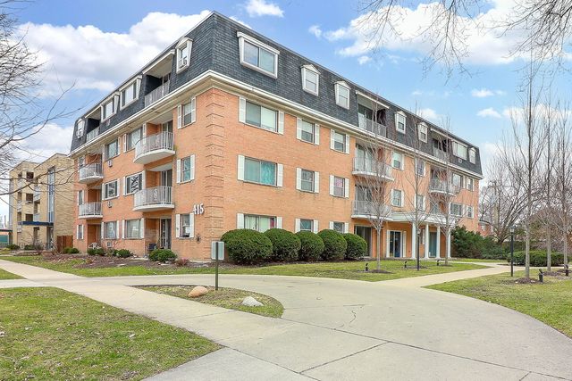 415 Wesley Ave #46, Oak Park, IL 60302