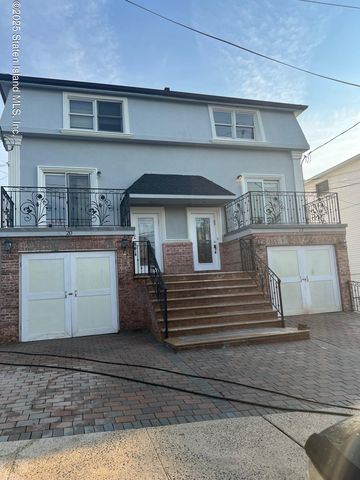 22 Braisted Ave, Staten Island, NY 10314