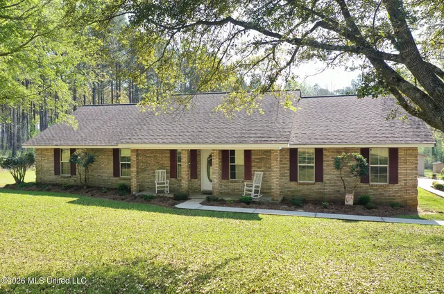 94 Harlon Ward Rd, Silver Creek, MS 39663