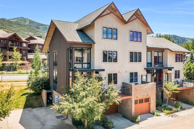 2830 Blackhawk Ct, Steamboat Springs, CO 80487