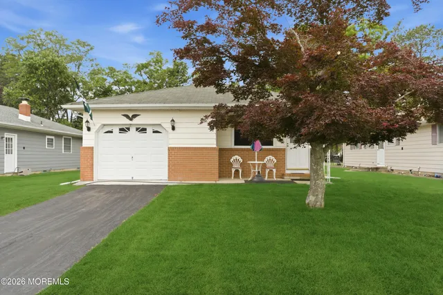 120 Bimini Drive, Toms River, NJ 08757