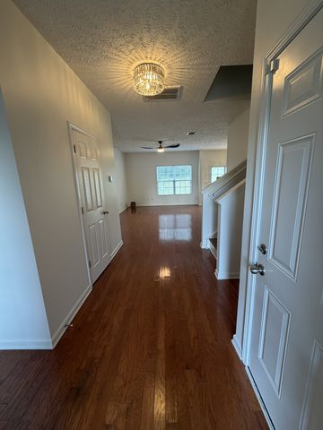8304 Oak Knoll Dr #1, Brentwood, TN 37027