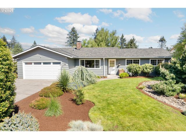 918 NE 152nd Ave, Portland, OR 97230