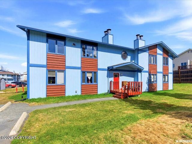 1180 Golden Dawn Cir, Anchorage, AK 99515
