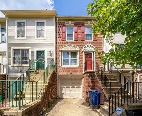 7804 Colonial Springs Blvd, Alexandria, VA 22306