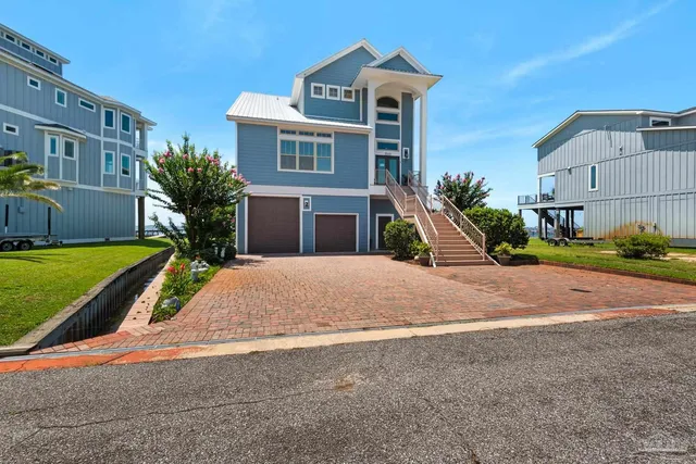 3569 Laguna Ct, Gulf Breeze, FL 32563