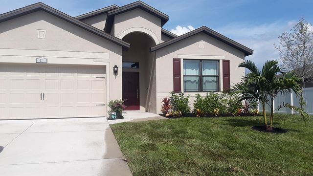 511 NE 19th Pl, Cape Coral, FL 33909