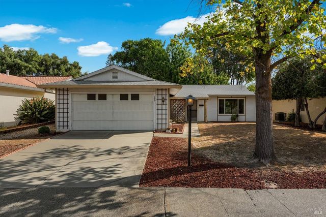109 Rainier Circle, Vacaville, CA 95687