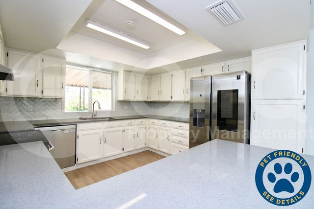 10312 E  Cactus Rd, Scottsdale, AZ 85260