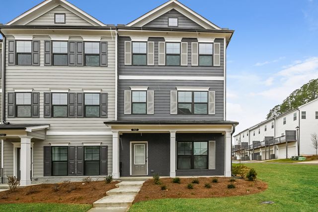 747 Calvin Park Dr, Ball Ground, GA 30107