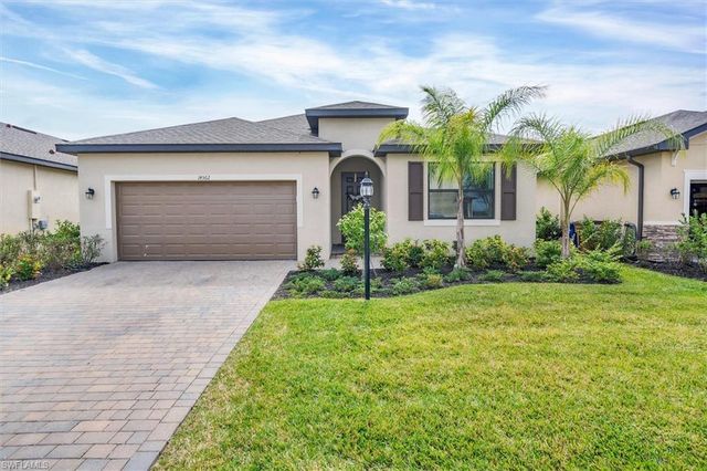 14562 Cantabria Dr, Fort Myers, FL 33905