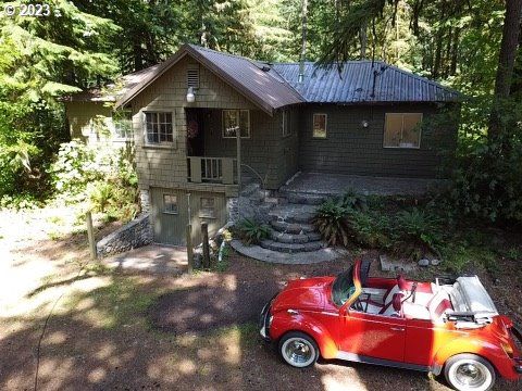 72641 E  Highway 26, Rhododendron, OR 97049
