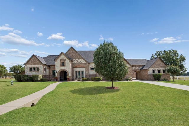1908 Morningside Ln, Red Oak, TX 75154