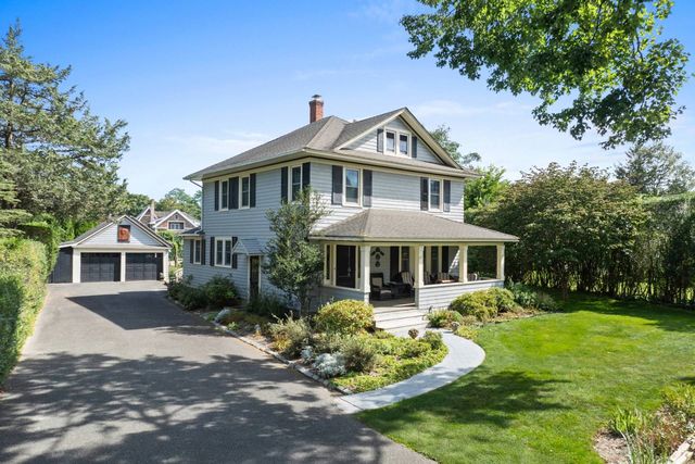 40 High St, Southampton, NY 11968