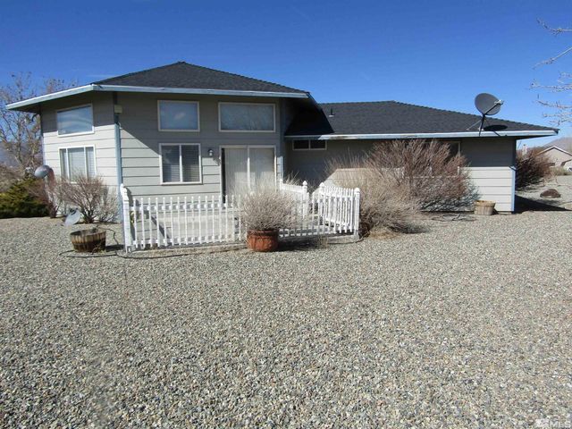 7 White Sage Ct, Smith Valley, NV 89430