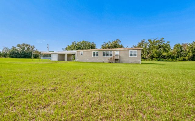 15900 184th St, O'Brien, FL 32071