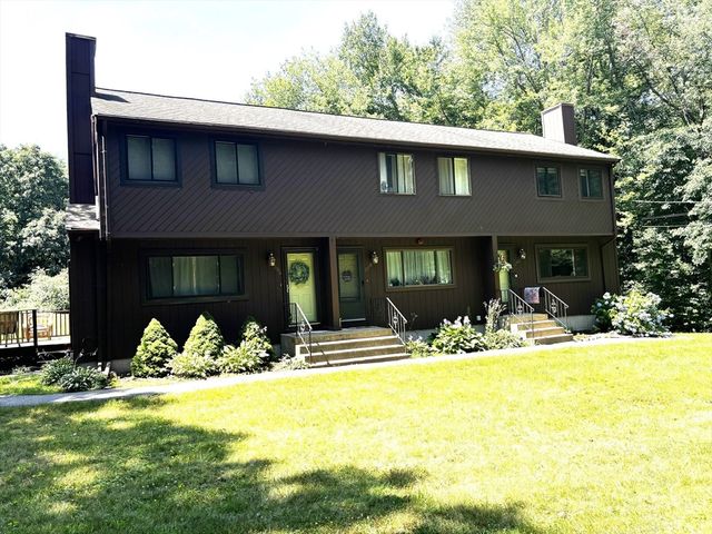 590 Dedham St #590, Wrentham, MA 02093