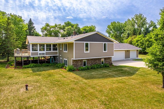647 192nd St S, Hawley, MN 56549