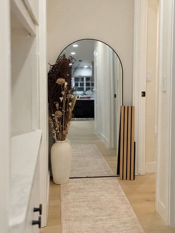 10052 Cliff Dr, Huntington Beach, CA 92646