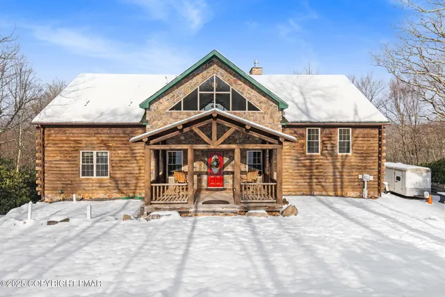 15 Trillium Rd, Jim Thorpe, PA 18229
