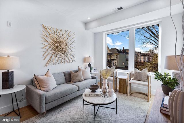 4804 Georgia Ave NW #303, Washington, DC 20011