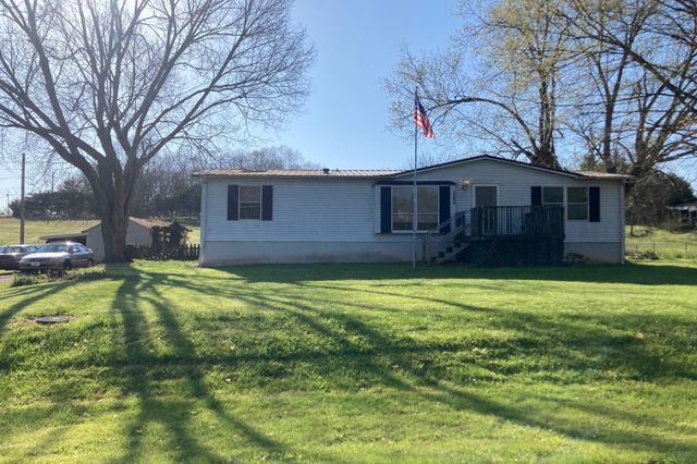 1325 Sinking Springs Rd, Midway, TN 37809