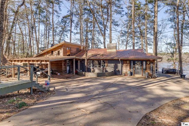 781 Scotts Hideaway Rd, Farmerville, LA 71241