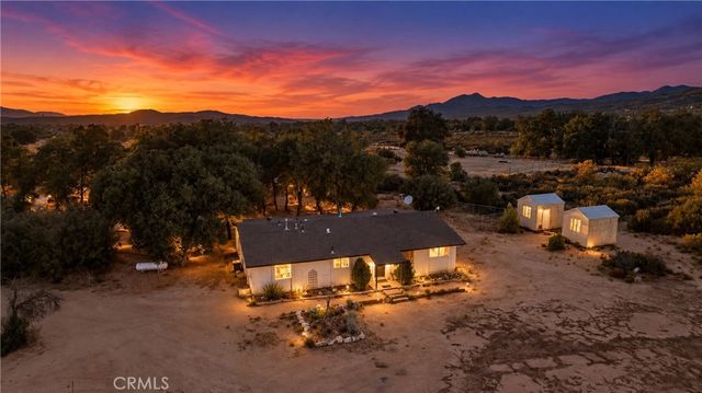 30621 Chihuahua Valley Rd, Warner Springs, CA 92086