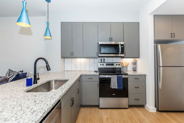 13511 Hycohen Rd #7108, Houston, TX 77047