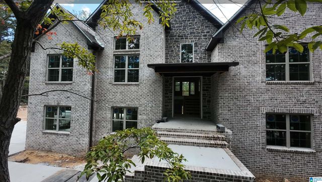 2133 Grey Oaks Ter, Pelham, AL 35124
