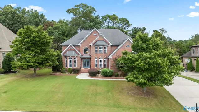 114 Coveshire Pl, Madison, AL 35758