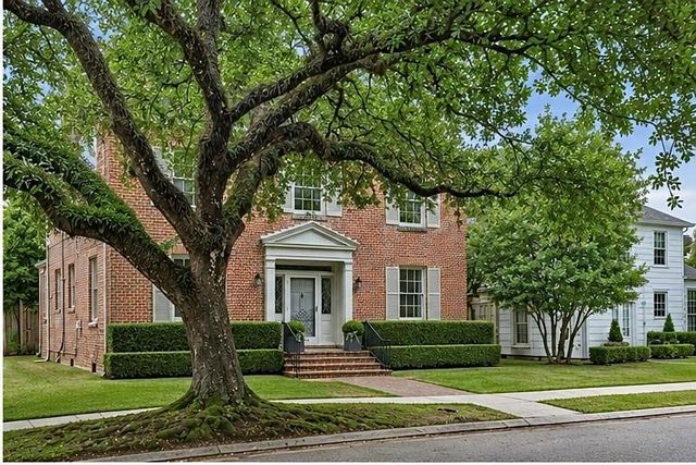 4145 Vendome Pl, New Orleans, LA 70125
