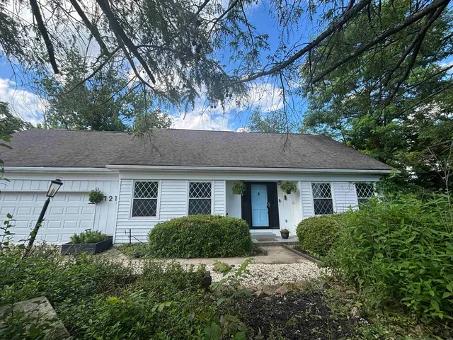 121 Diamond Ct, Morgantown, WV 26505