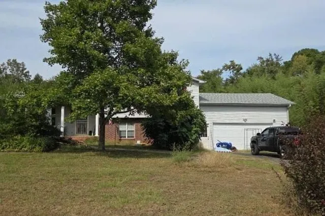 240 Ranchette Village Loop, Searcy, AR 72143